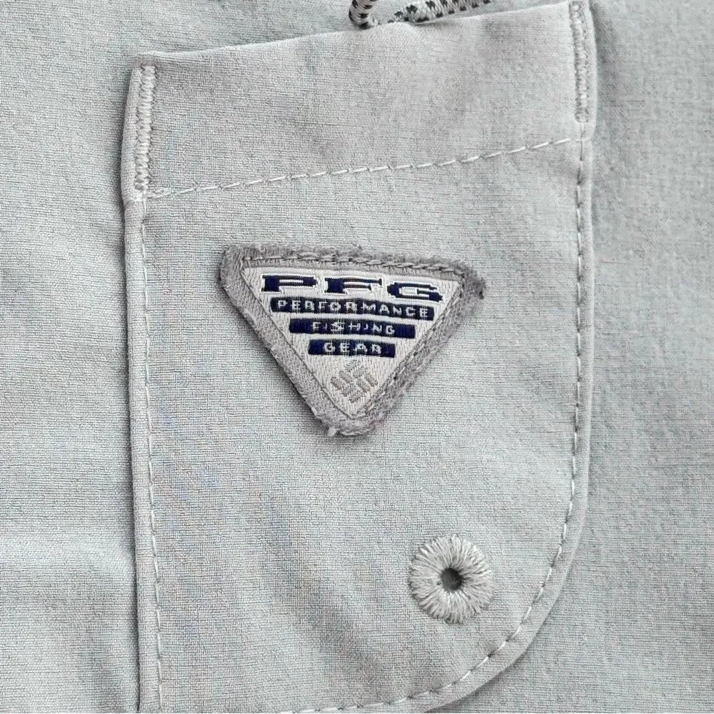 Columbia Boys Kids Youth PFG Deep Waves Shorts. Medium. 10-12. 10. 11. 12.